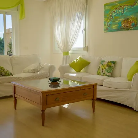 公寓 Piso Paraiso La Nea Radazul